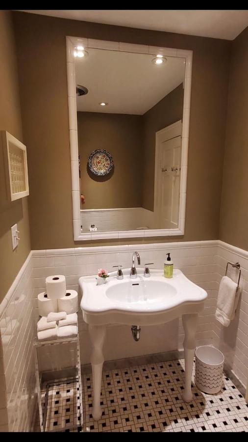 Dot'S Landing Garden Room Niagara-on-the-Lake Екстер'єр фото